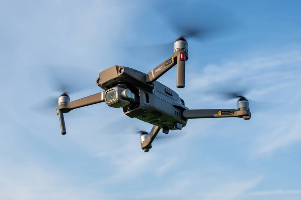 Imagem de: Qual drone comprar? Conheça as melhores opções da marca DJI