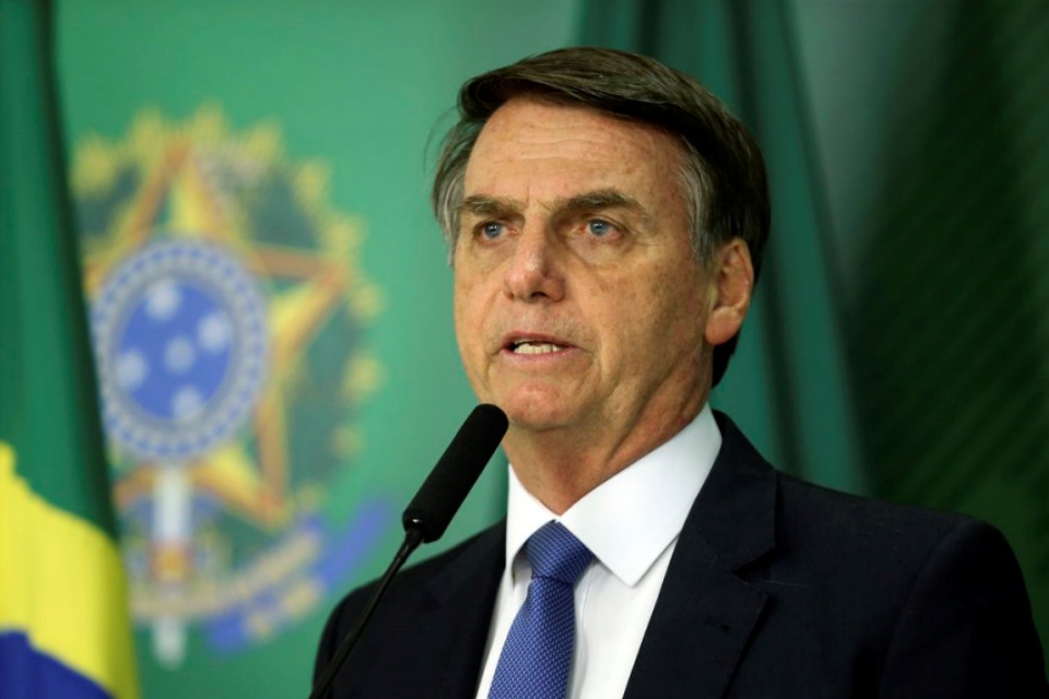 Imagem de: Facebook exclui rede ligada à família Bolsonaro e ao PSL