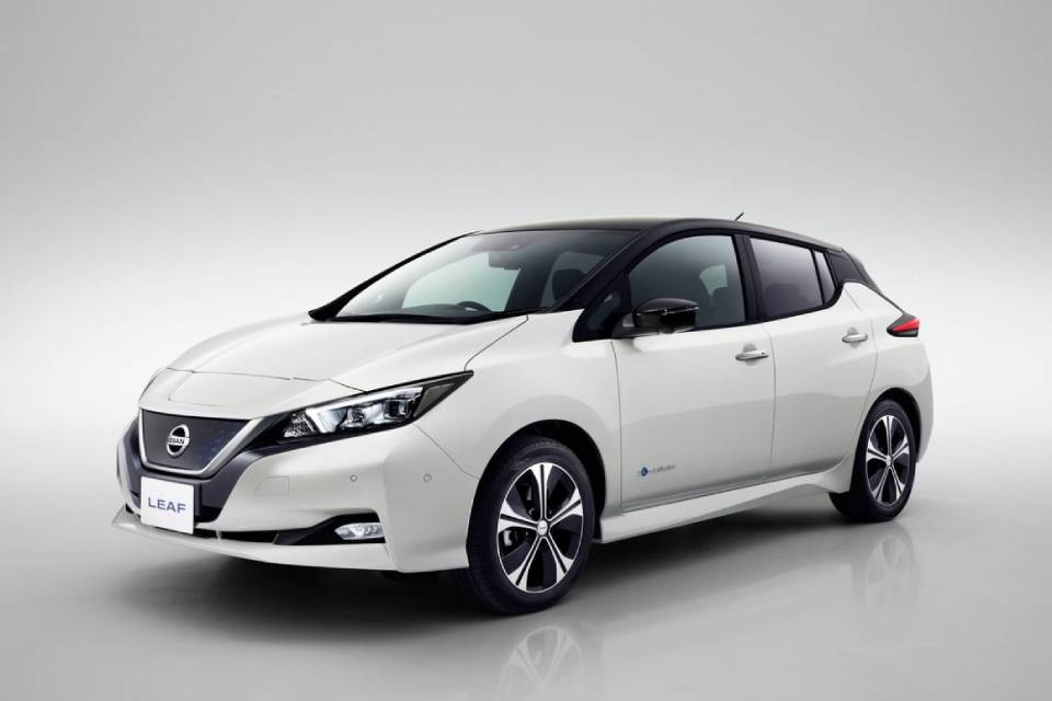Imagem de: Dona de Nissan Leaf fica chocada com preço de bateria: R$ 660 mil