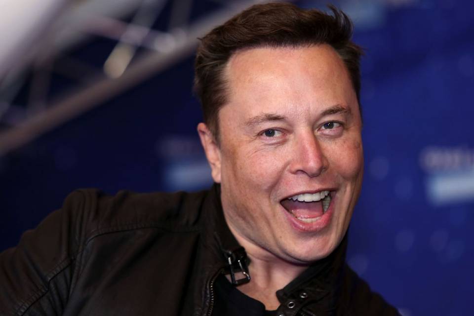 Imagem de: Promessa feita em 2018 por Elon Musk viraliza no Twitter