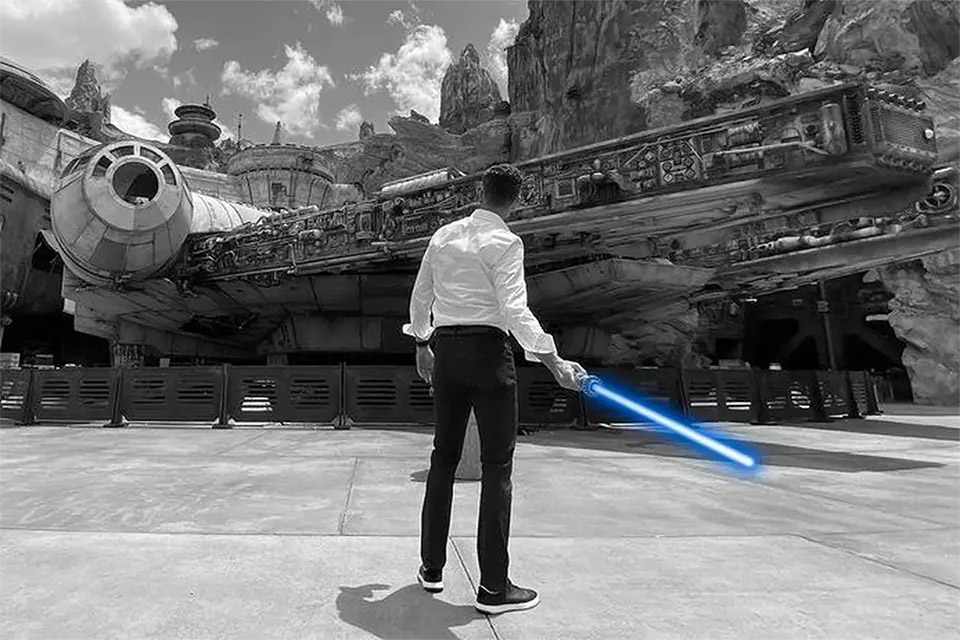 Imagem de: Star Wars: como funcionam os sabres de luz 'de verdade' da Disney