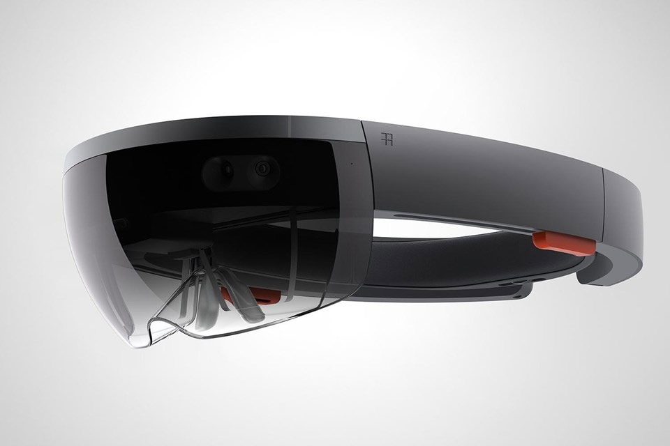 Imagem de HoloLens vai custar mais caro do que consoles de última geração no tecmundo