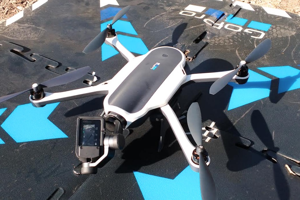 Imagem de Testamos o drone Karma da GoPro e dizemos: é estável pra caramba no tecmundo