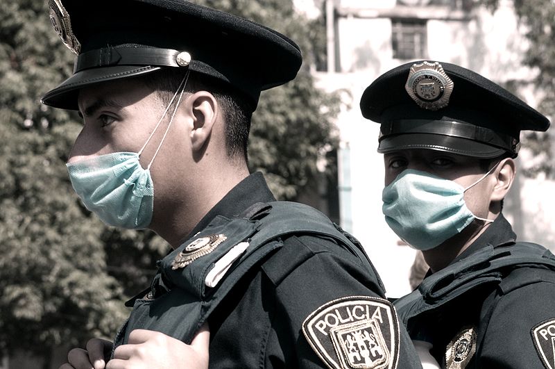 Combate à gripe suína, no México (Fonte da imagem: Reprodução/Flickr - Sari Huella)