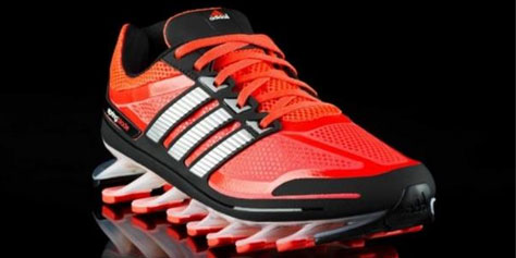 Imagem de Adidas apresenta o Springblade, tênis que traz sola inovadora no site TecMundo