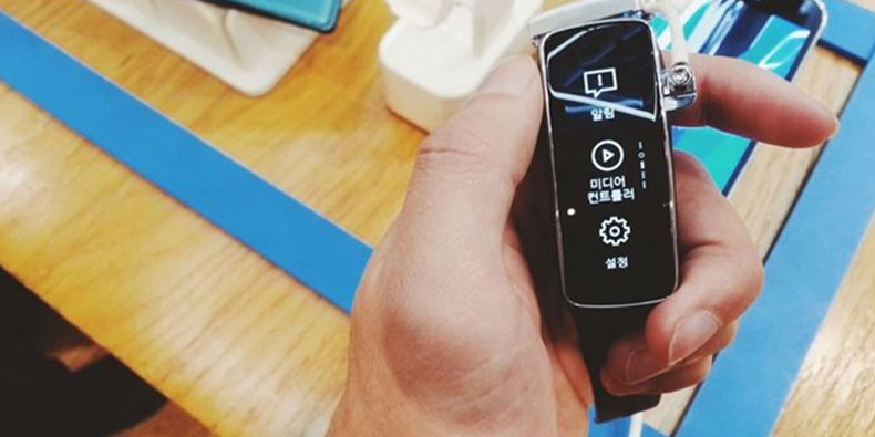 Imagem de Samsung Gear Fit ganha update para facilitar visualização de dados no site TecMundo