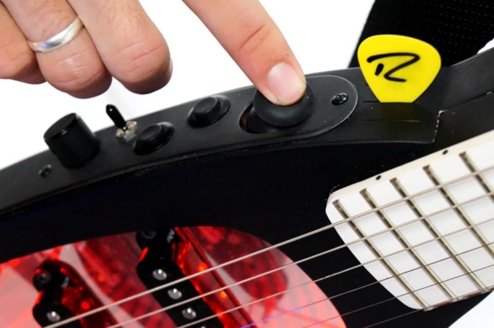 Imagem de Expressiv combina guitarra e central MIDI em um único instrumento no site TecMundo