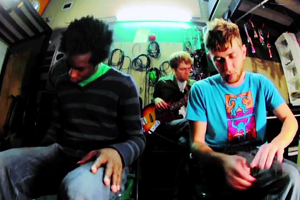Imagem de DrumPants: transforme sua calça em um instrumento musical no tecmundo