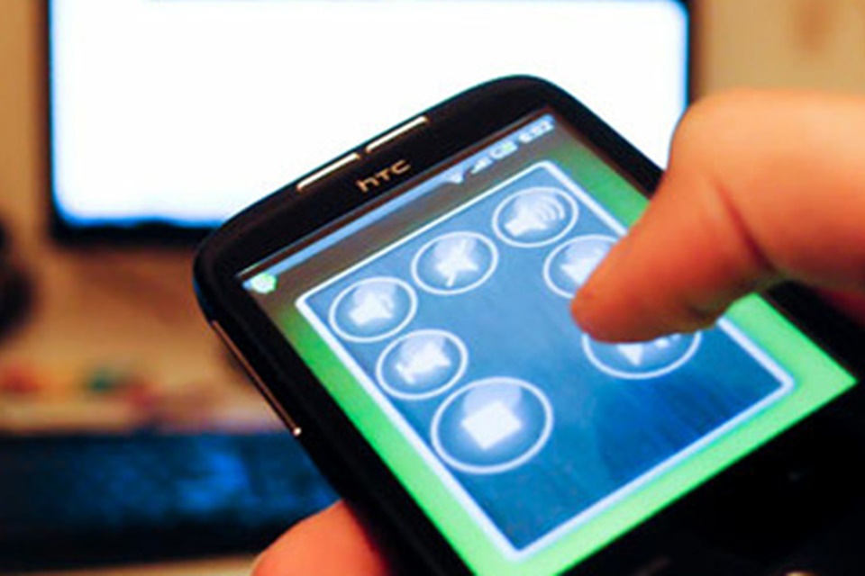 Imagem de Pesquisa: infravermelho no smartphone é "muito importante" para usuários no tecmundo