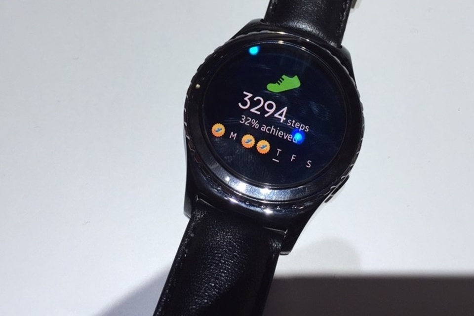 Imagem de Será? Samsung Gear S2 pode ser compatível com o iPhone, diz site no tecmundo