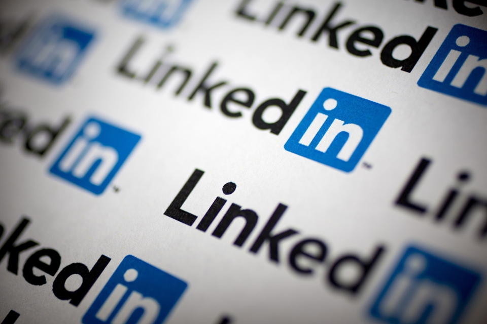 Imagem de LinkedIn: como navegar e visitar perfis de forma anônima na rede social no tecmundo