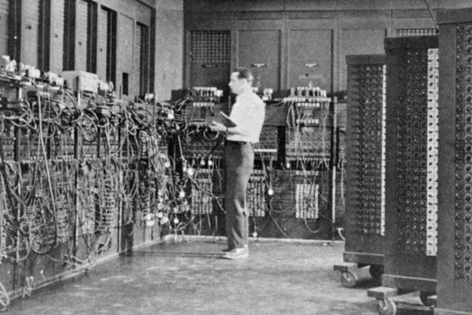 Imagem de A evolução dos computadores no site TecMundo