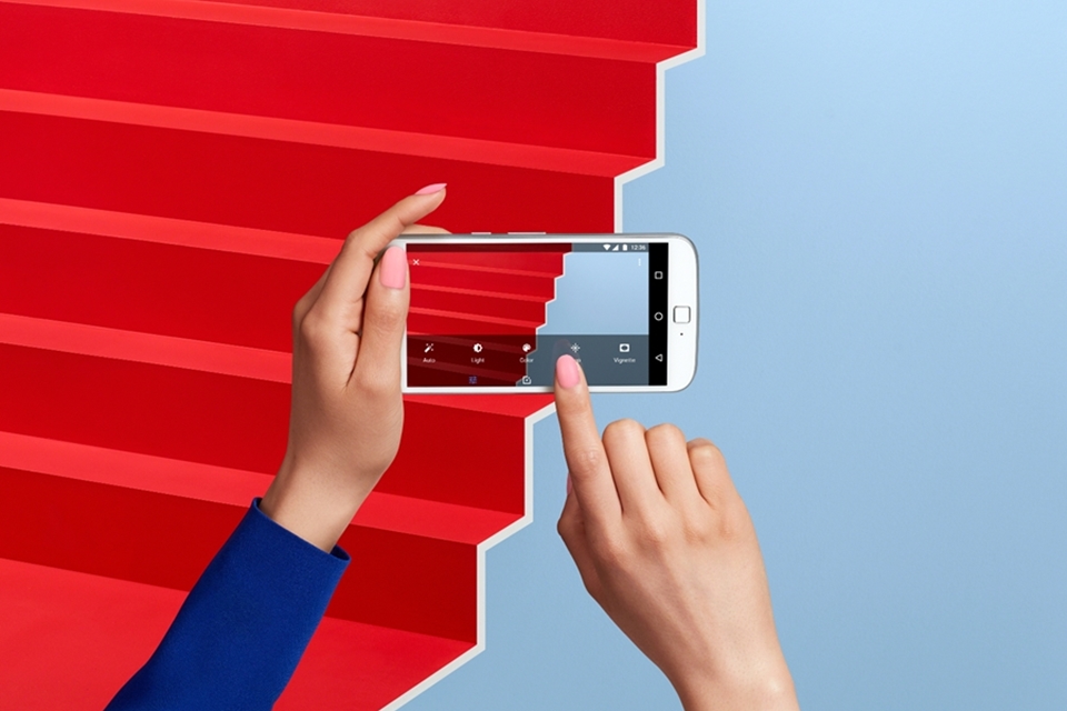 Imagem de Guia completo: como fazer root no Moto G4 Plus usando o computador no tecmundo