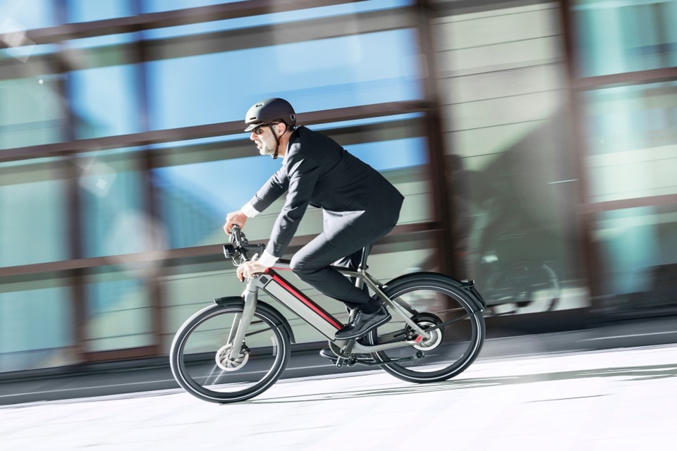Imagem de Vale a pena comprar uma bike elétrica que custa o preço de uma moto? no tecmundo