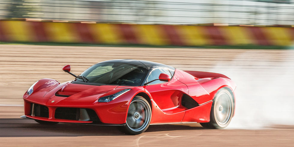 Cavalo elétrico: Ferraris a partir de 2019 terão propulsores híbridos 31165540890019