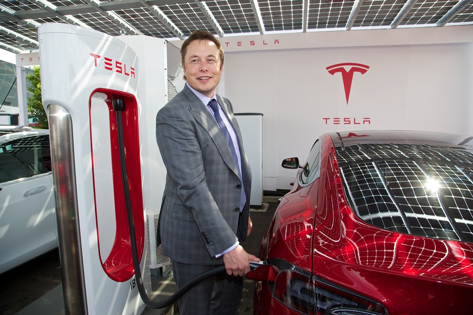 Imagem de O futuro chegou: Tesla tem valor de mercado superior ao da Ford no tecmundo