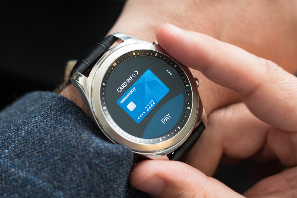 Imagem de Samsung Pay ganha novidades e compatibilidade com o Gear S3 no Brasil no tecmundo