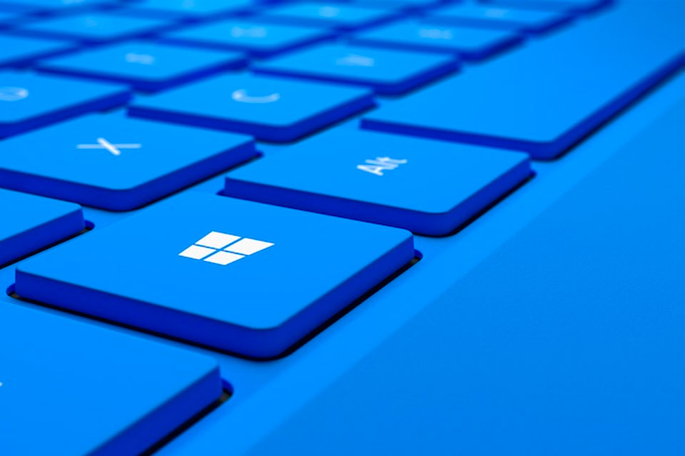 Imagem de Quantas pessoas usam o Windows 10 todos os dias da vida? 300 milhões no tecmundo