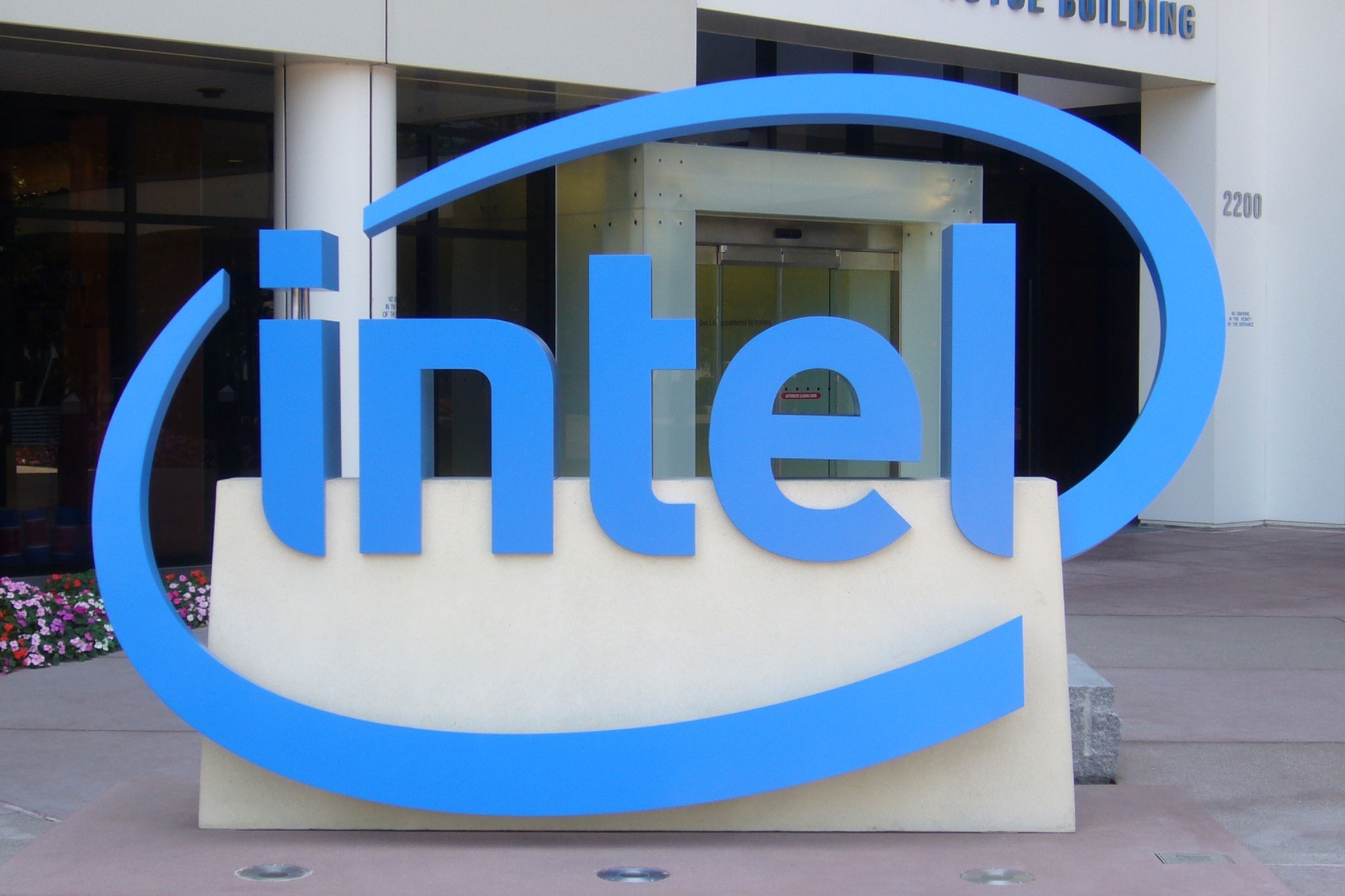 Imagem de Intel acusa Qualcomm de ser anticompetitiva no mercado de modens mobile no tecmundo