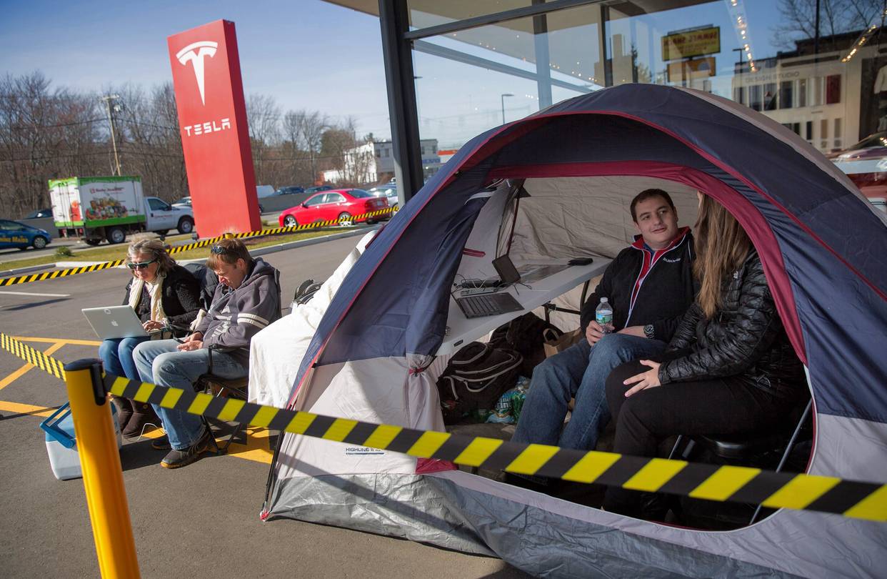 donos de Tesla são “fanáticos”