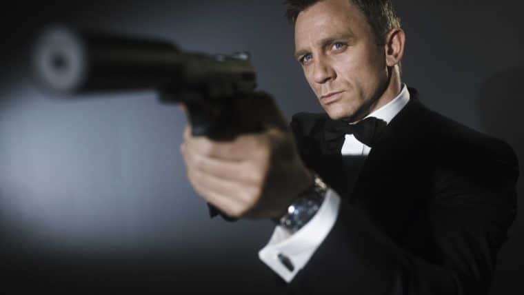 Apple e Amazon estão na briga para comprar direitos de filmes de James Bond James-bond-06144332379265