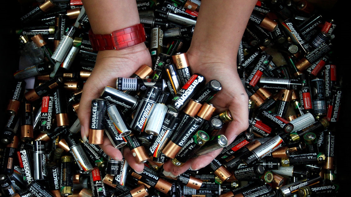 Imagem de Essa promete: nova bateria é 100x mais barata e armazena o dobro de energia no tecmundo