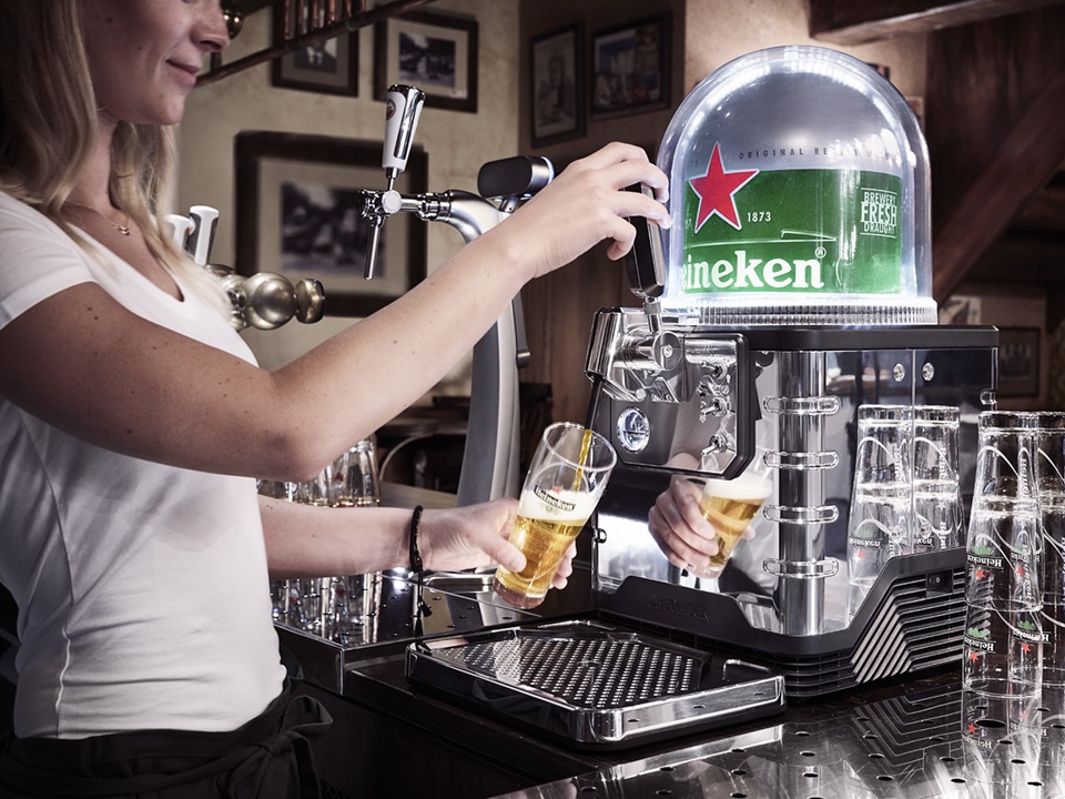 Imagem de Heineken Blade: conheça a ‘Nespresso’ da cerveja (com cápsula e tudo!) no tecmundo