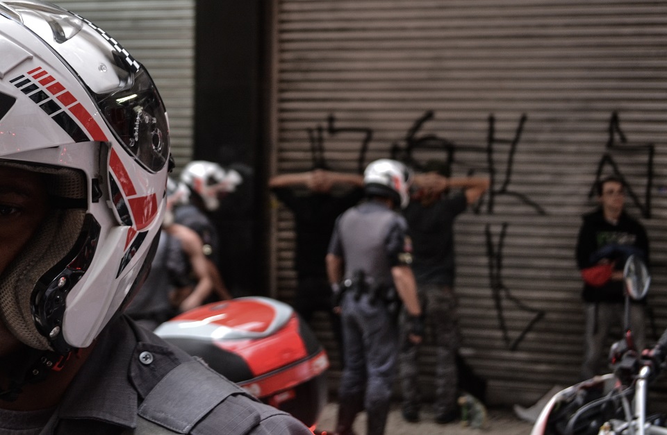 Polícia no Brasil não pode mexer no seu celular — se estiver bloqueado androidbit policia