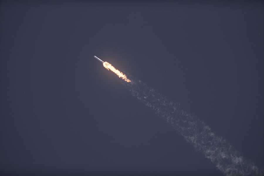 Foguete da SpaceX fez um buraco na atmosfera que pode afetar o GPS Spacex-falcon9-19153058207233