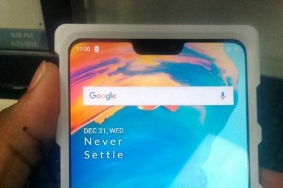 Imagem de Mais uma foto vazada mostra possível visual do OnePlus 6 no tecmundo