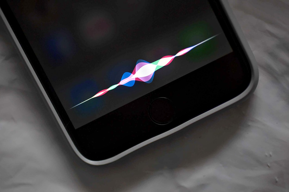 Imagem de Siri deve mostrar evolução em evento na Apple e quem diz… é a própria Siri no tecmundo