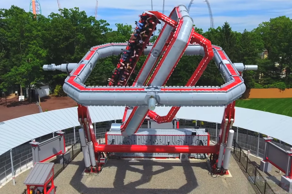 Imagem de Não coma antes de entrar: novo brinquedo usa giroscópio antigravitacional no tecmundo