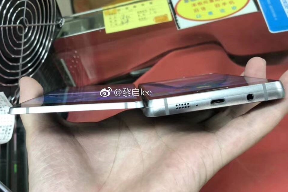 Imagem de Veja fotos de protótipo de telefone dobrável abandonado pela Samsung no tecmundo