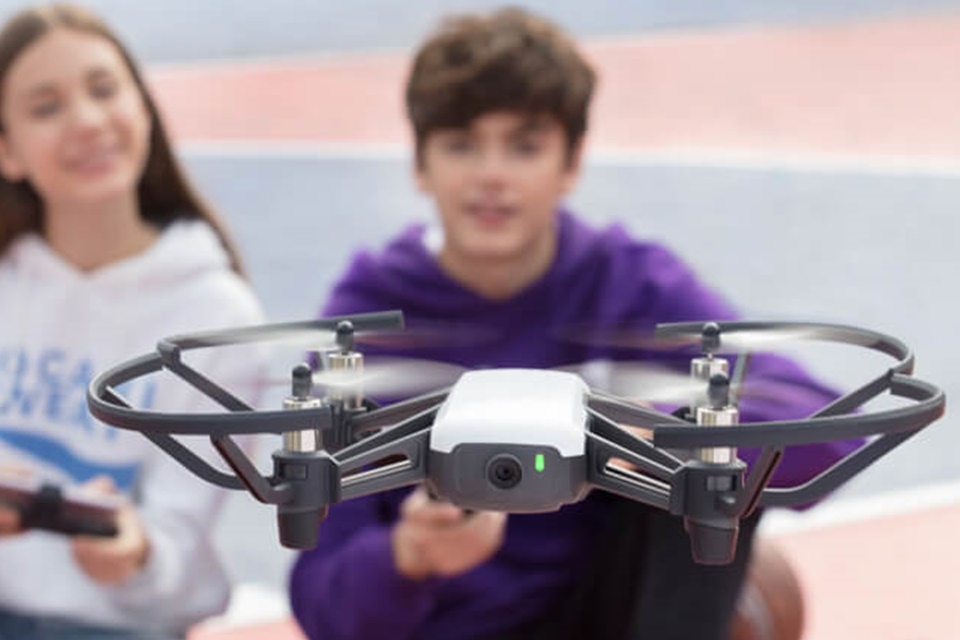 Imagem de DJI lança seu drone mais barato, o Tello, no Brasil; confira o preço no tecmundo