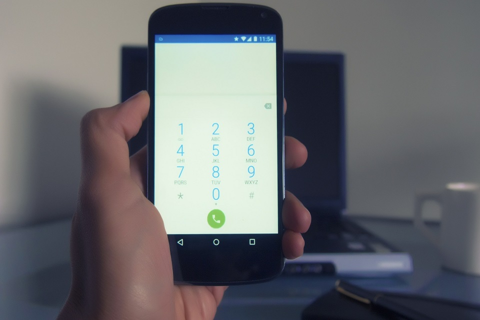 Imagem de Chamadas de spam são bloqueadas em novo app de telefone Google no tecmundo