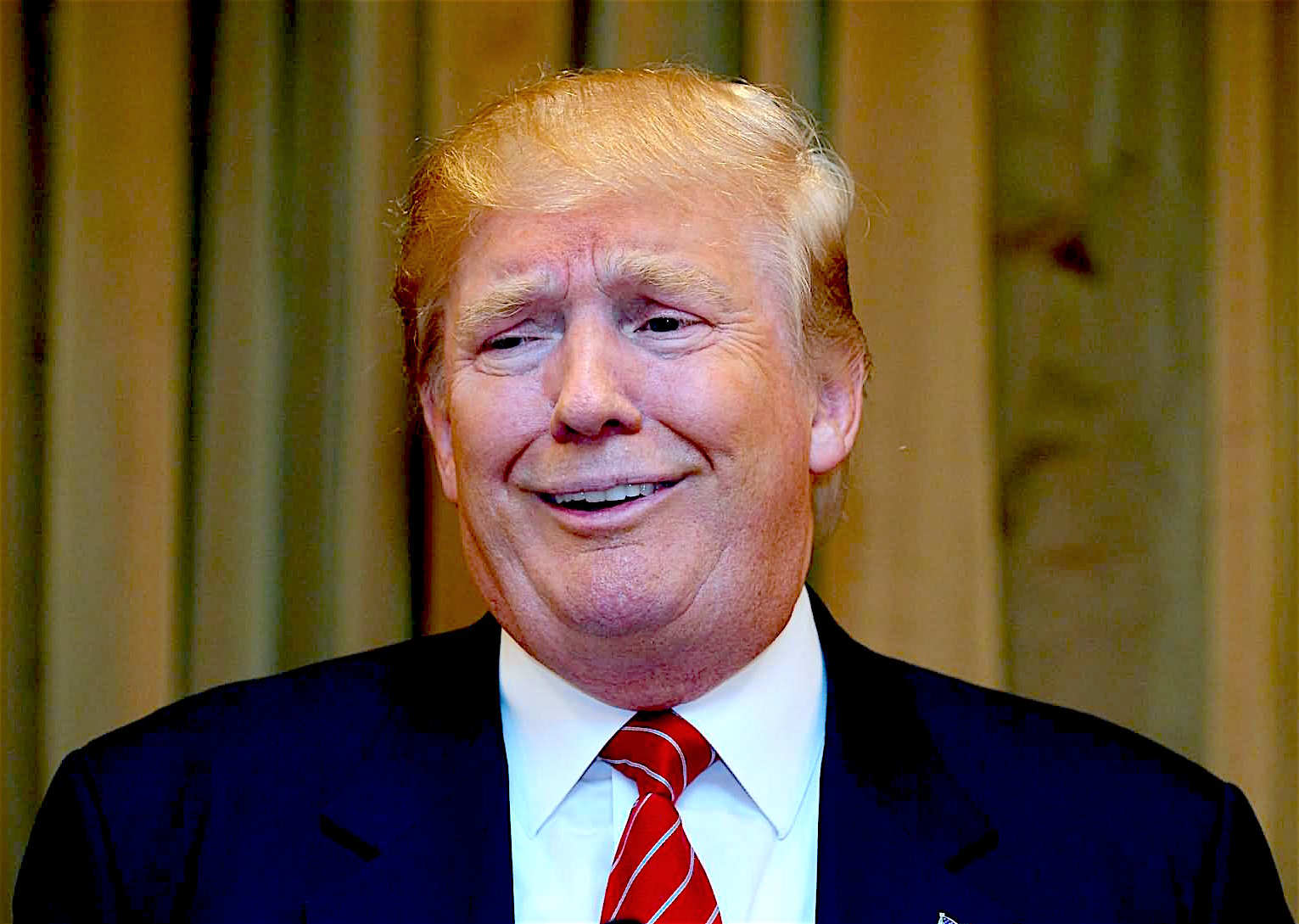 Imagem de Google se defende da acusação de Trump: "não seguimos ideologias políticas" no tecmundo