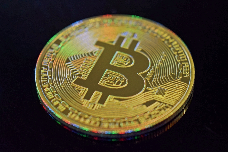 Imagem de XP Investimentos anuncia bolsa para compra e venda de criptomoedas no tecmundo