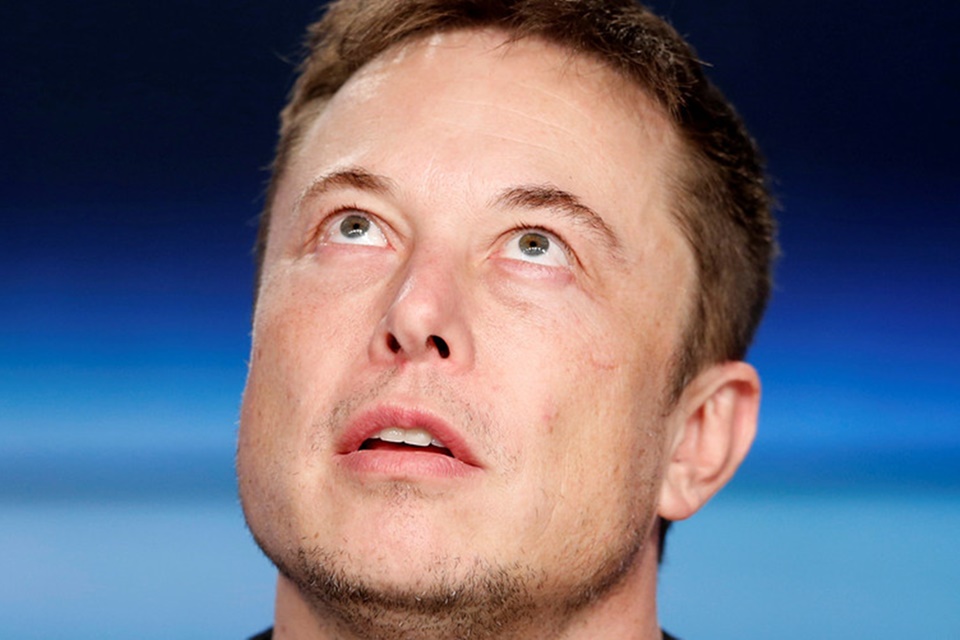 Imagem de Elon Musk tira sarro de órgão que o forçou a deixar a presidência da Tesla no tecmundo