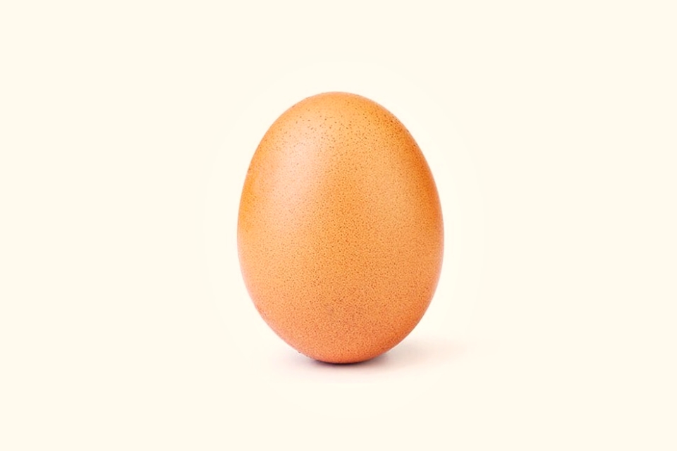 Imagem de A simples foto de um ovo é agora a mais curtida da história do Instagram no tecmundo