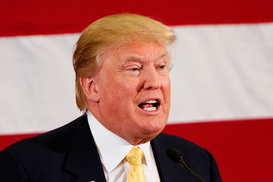 Imagem de Trump deve banir operadoras dos EUA de usarem equipamentos chineses no tecmundo