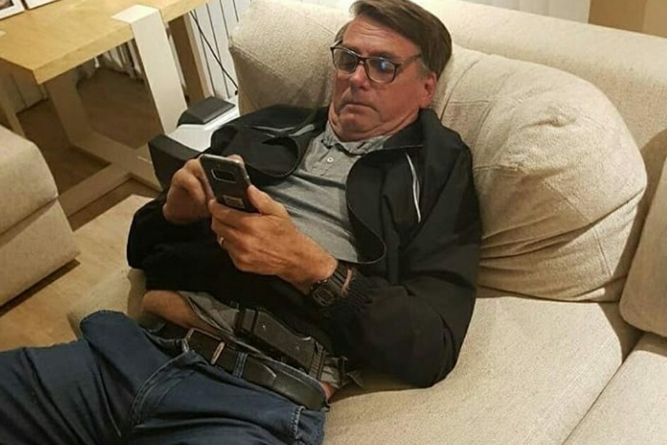 Imagem de Bolsonaro ignora Abin e usa WhatsApp para comandar governo no Brasil no tecmundo