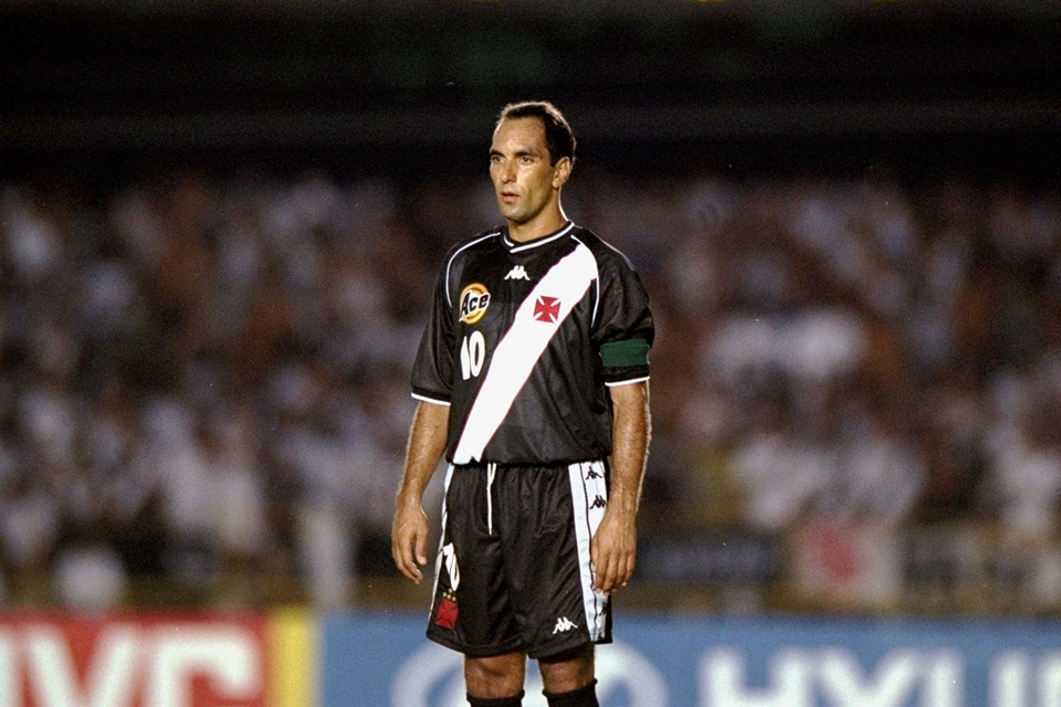 Imagem de Vasco vira meme no Twitter e no Instagram após brincadeira de Edmundo no tecmundo