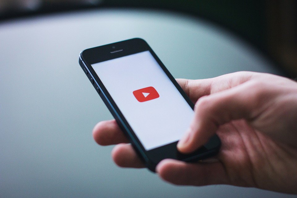 Imagem de YouTube cancela séries originais e desiste de competir com a Netflix no tecmundo