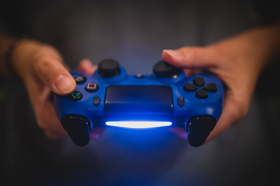 Imagem de Sucessor do PlayStation 4 terá armazenamento em SSD e rodará jogos em 8K no tecmundo