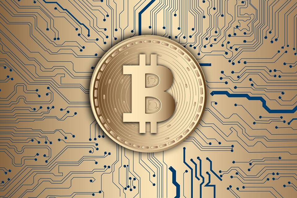 Imagem de Bitcoin dispara a mais de US$ 7,5 mil, maior preço desde agosto de 2018 no tecmundo