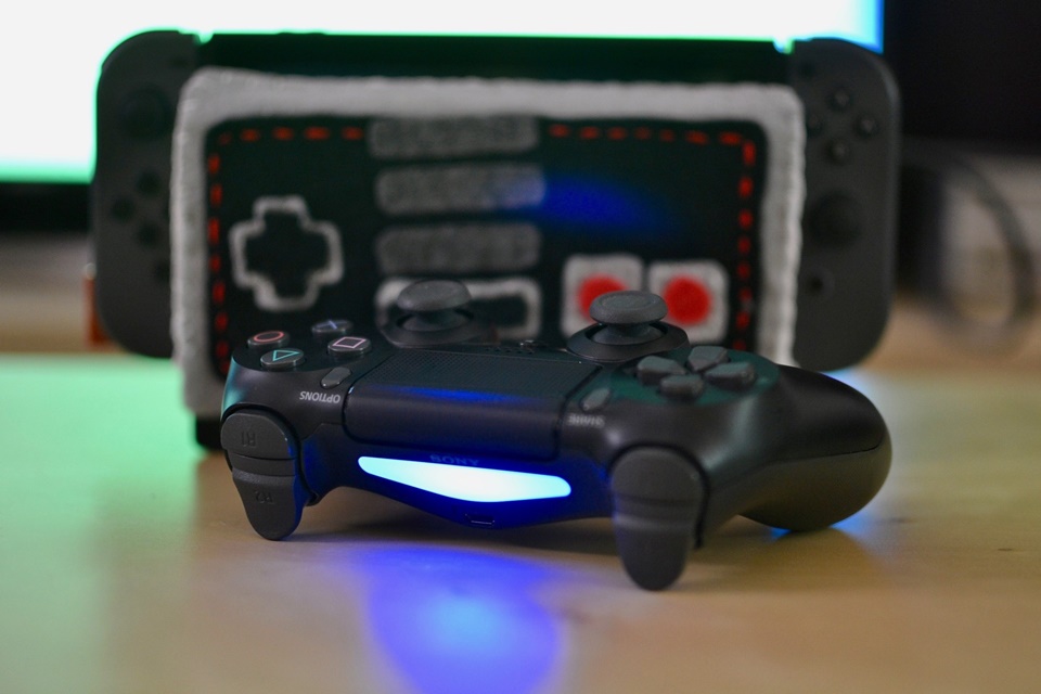 Imagem de Switch supera vendas totais do PS4 no Japão e deixa Xbox comendo poeira no tecmundo