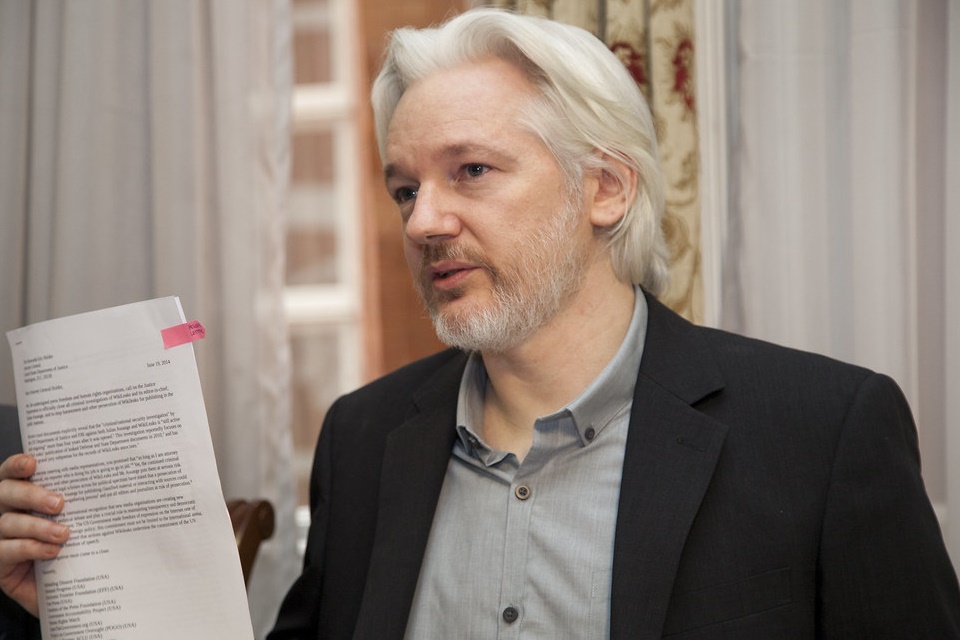 Imagem de Extradição de Julian Assange, do WikiLeaks, aos EUA será decidida em 2020 no tecmundo