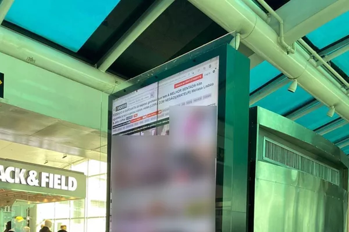 Imagem de Totens em aeroporto do RJ são hackeados e exibem vídeos adultos no tecmundo